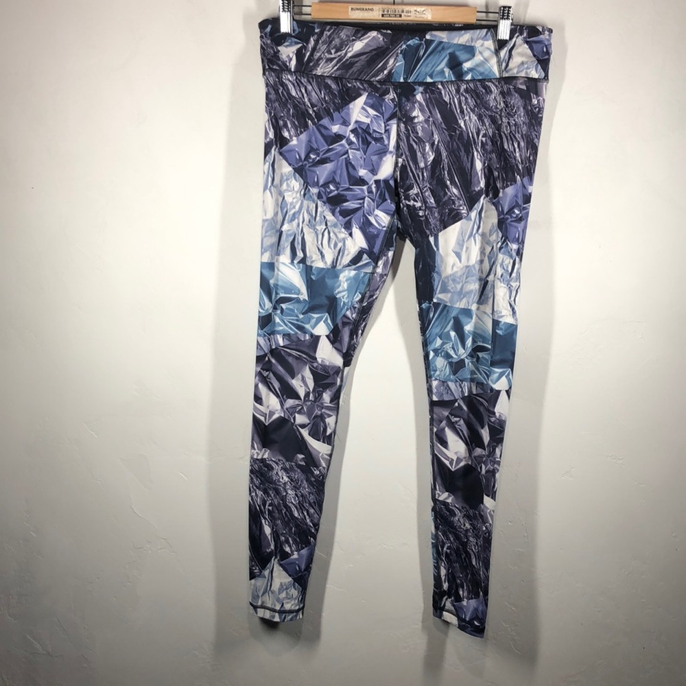 Lucy blue and purple leggings size large